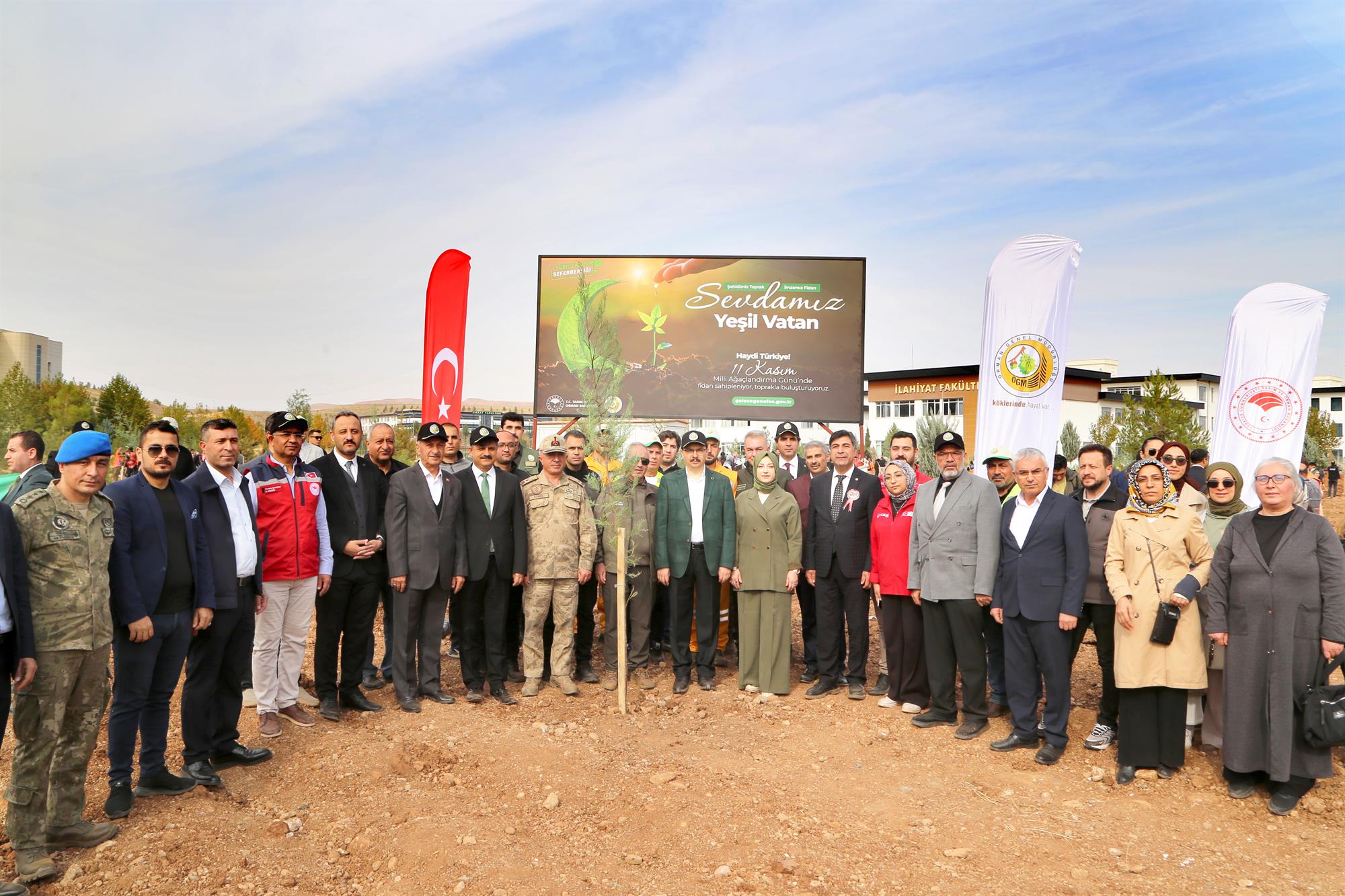 Üniversitemizde Milli Ağaçlandırma Günü Etkinlikleri Gerçekleştirildi